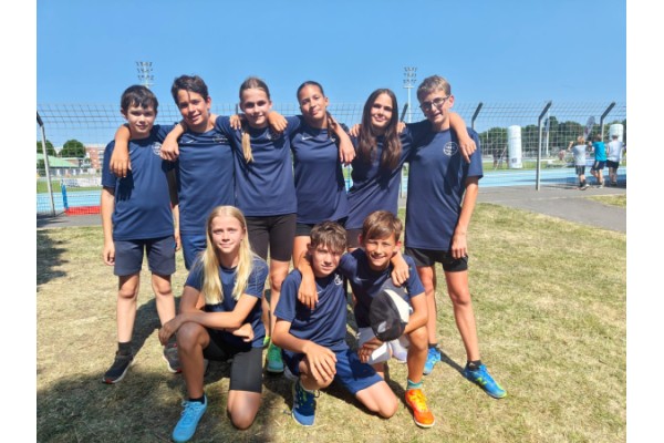 A.S badminton et athlétisme : Saint-Vincent représenté à...
